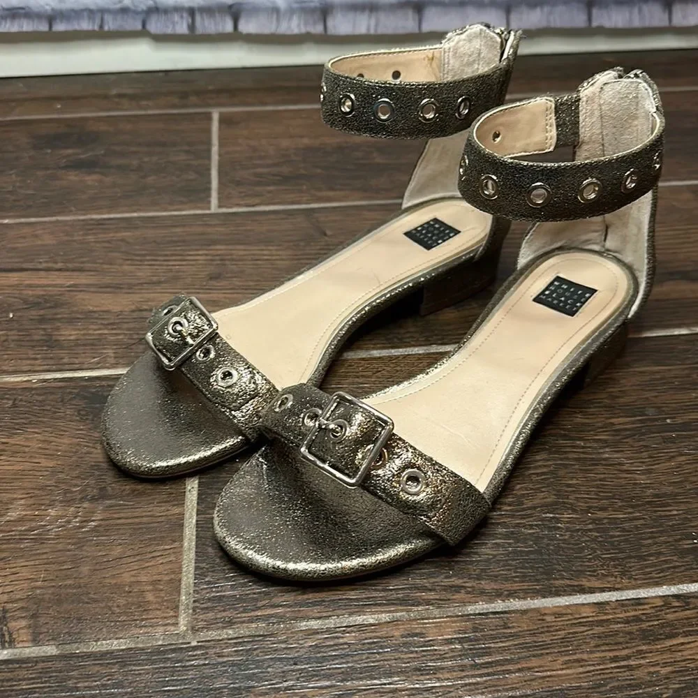 White House Black Market Gold Sandals Sz 7.5